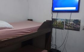 Femimimo Compartilhado Em Dormitorio Em Conjugado Copacabana
